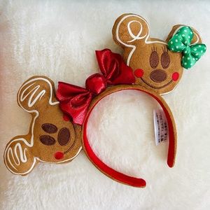 Disney parks holiday ears x gingerbread